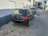 Usado Opel Corsa Selective 90 CV (66 kW) 2018 Negro Utilitario
