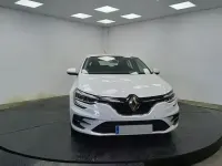 Usado Renault Mégane II Life 115 CV (84 kW) 2021 Blanco Berlina