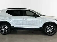 Nuevo Volvo XC40 Plus 163 CV (119 kW) 2026 Blanco SUV