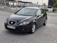 Usado Seat Leon Ecomotive 105 CV (77 kW) 2008 Negro Utilitario