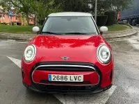 Begagnad Mini Cooper 136 HK (100 kW) 2022 Röd Halvkombi