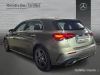 Usado Mercedes A180 116 CV (85 kW) 2024 Gris montaña Utilitario