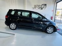 Usado VW Touran Business 116 CV (85 kW) 2020 Negro Monovolumen