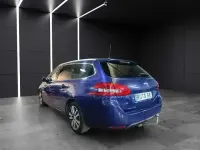 Usado Peugeot 308 Allure 130 CV (95 kW) 2018 Azul Familiar