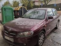Usado Nissan Almera 98 CV (72 kW) 2004 Granate Berlina