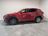Usado Lexus NX300h Executive Line 197 CV (144 kW) 2018 Rojo SUV