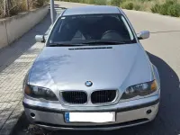 Usado BMW 320 150 CV (110 kW) 2002 Plateado Berlina