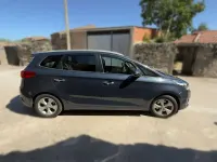 Usado Kia Carens 136 CV (100 kW) 2015 Azul Monovolumen