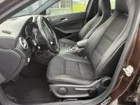 Usado Mercedes GLA200 Urban 136 CV (100 kW) 2014 Marrón SUV