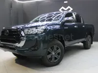 Nuevo Toyota HiLux 150 CV (110 kW) 2026 Verde Pickup/Camioneta