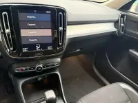 Usado Volvo XC40 Momentum 162 CV (119 kW) 2019 Negro SUV