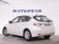 Usado Subaru Impreza 108 CV (79 kW) 2008 Blanco Utilitario