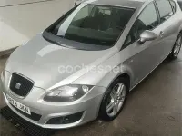Usado Seat Leon Copa 140 CV (102 kW) 2012 Gris / plata Berlina