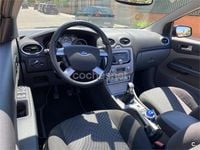 Usado Ford Focus Cabriolet Trend 100 CV (73 kW) 2009 Negro Descapotable
