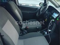 Usado Opel Zafira 125 CV (91 kW) 2004 Gris / plata Monovolumen