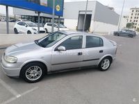 Usado Opel Astra Comfort 100 CV (73 kW) 2001 Gris / plata Berlina