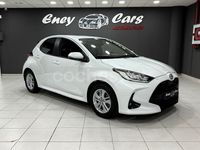 Usado Toyota Yaris 125 CV (91 kW) 2024 Blanco Berlina