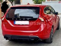 Usado Volvo V60 R-Design Momentum 136 CV (100 kW) 2012 Rojo Familiar