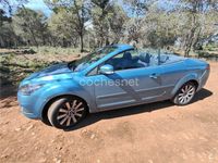 Usado Ford Focus Cabriolet Titanium 136 CV (100 kW) 2010 Azul Descapotable