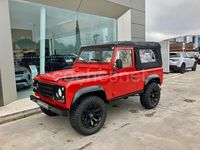 Usado Land Rover Defender 122 CV (89 kW) 1999 Rojo SUV