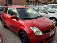 Usado Suzuki Swift GL 92 CV (67 kW) 2006 Rojo Utilitario