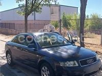 Usado Audi A4 115 CV (84 kW) 2001 Azul Berlina