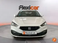 Usado Seat Leon Style 150 CV (110 kW) 2022 Blanco