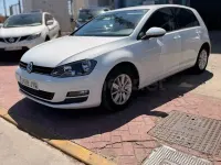Usado VW Golf VII Advance 110 CV (80 kW) 2017 Blanco Berlina