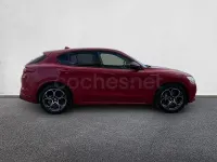 Usado Alfa Romeo Stelvio Veloce 210 CV (154 kW) 2022 Rojo SUV