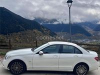 Usado Mercedes C220 170 CV (125 kW) 2011 Blanco Familiar