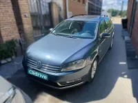 Usado VW Passat Advance 140 CV (102 kW) 2011 Gris Familiar