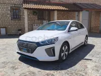 Usado Hyundai Ioniq 141 CV (103 kW) 2018 Blanco Utilitario