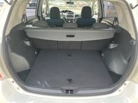 Usado Toyota Corolla Verso 124 CV (91 kW) 2013 Blanco metalico Monovolumen