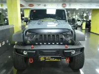 Usado Jeep Wrangler Unlimited Rubicon 200 CV (147 kW) 2013 Gris / plata SUV