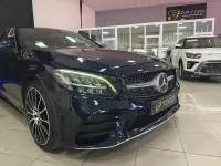 Usado Mercedes C220 194 CV (142 kW) 2019 Azul Berlina