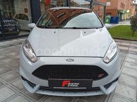 Usado Ford Fiesta ST 200 CV (147 kW) 2016 Gris / plata Berlina