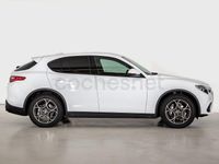 Usado Alfa Romeo Stelvio Sprint 190 CV (139 kW) 2022 Blanco SUV