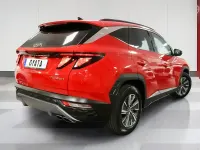 Usado Hyundai Tucson 115 CV (84 kW) 2021 Rojo SUV
