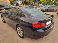 Usado BMW 318 143 CV (105 kW) 2014 Azul Berlina