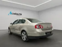 Usado VW Passat Highline 150 HP (110 kW) 2007 Bege Sedan