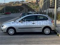 Usado Seat Ibiza Reference 75 CV (55 kW) 2003 Gris / plata Utilitario