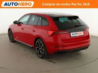 Usado Skoda Scala Monte Carlo 150 CV (110 kW) 2023 Rojo Utilitario