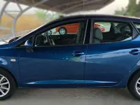 Usado Seat Ibiza Style 105 CV (77 kW) 2016 Azul Berlina