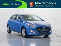Usado Hyundai i30 120 CV (88 kW) 2017 Azul Familiar