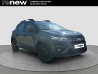 Usado Dacia Sandero Extreme 100 CV (73 kW) 2025 Verde Berlina