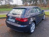Usado Audi A3 Ambition 150 CV (110 kW) 2014 Marrón Berlina