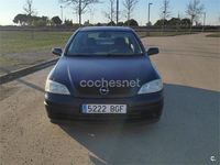 Usado Opel Astra Club 75 CV (55 kW) 2001 Azul Berlina