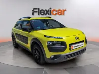 Używany Citroën C4 PureTech 82 KM (60 kW) 2017 Żółty Sedan/Limuzyna