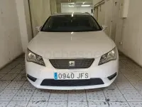 Usado Seat Leon Ecomotive 110 CV (80 kW) 2015 Blanco Familiar
