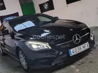 Usado Mercedes CLA180 Shooting Brake 122 CV (89 kW) 2017 Negro Familiar